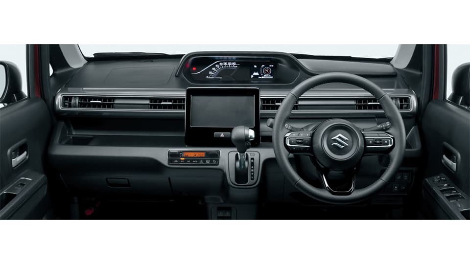 水平基調のインストルメントパネルのデザインで、運転しやすいワイドな視界を確保。