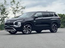 アウトランダー PHEV サムネイル