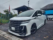 ヴェルファイア サムネイル