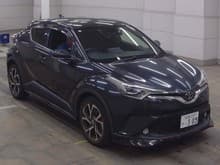 C-HR サムネイル