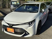 カローラ スポーツ サムネイル
