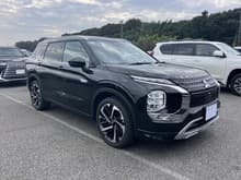 アウトランダー PHEV サムネイル