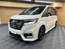 ステップワゴン スパーダ サムネイル
