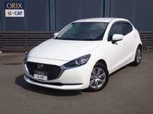 MAZDA2 サムネイル