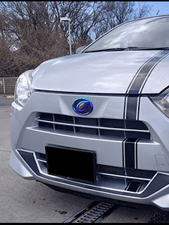 ひとめで自分のものだとわかる車にアレンジ!カーリースのカスタマイズが招いた思わぬ効果とは?