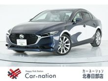 MAZDA3セダン