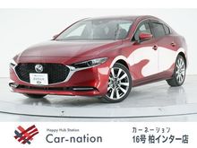 MAZDA3セダン