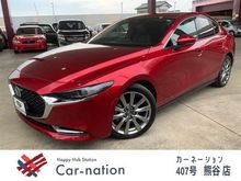 MAZDA3セダン