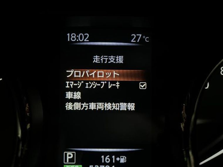 carousel-main-8