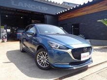 MAZDA2