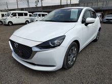 MAZDA2