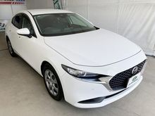 ＭＡＺＤＡ３セダン