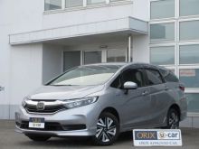 シャトル　ハイブリッド　４ＷＤ