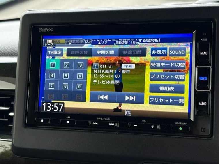carousel-main-7