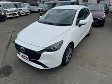 MAZDA2