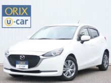 MAZDA2