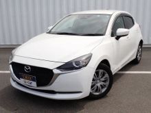 MAZDA2