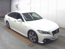 クラウンハイブリッド