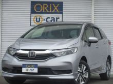 シャトル ハイブリッド 4WD