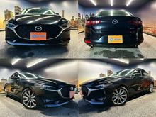 ＭＡＺＤＡ３セダン
