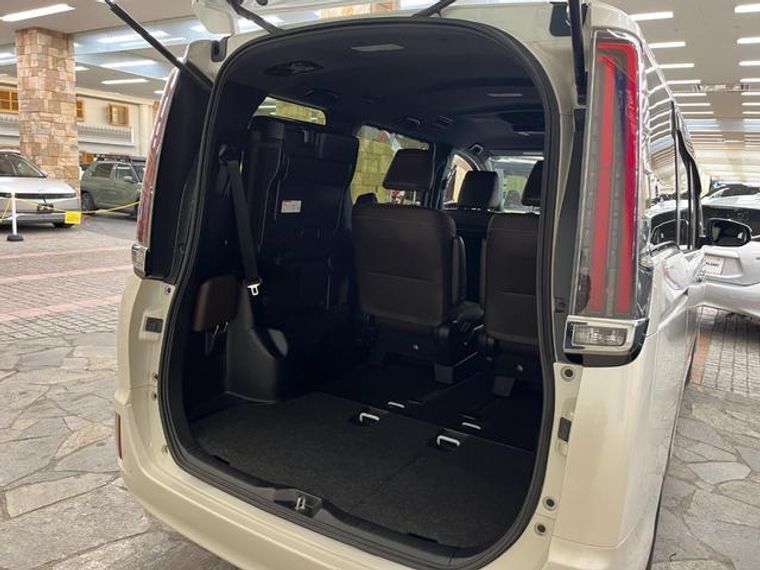 carousel-main-10