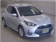 ヤリス