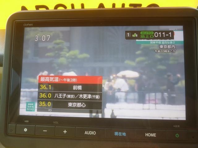 carousel-main-8