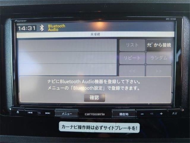 carousel-main-7