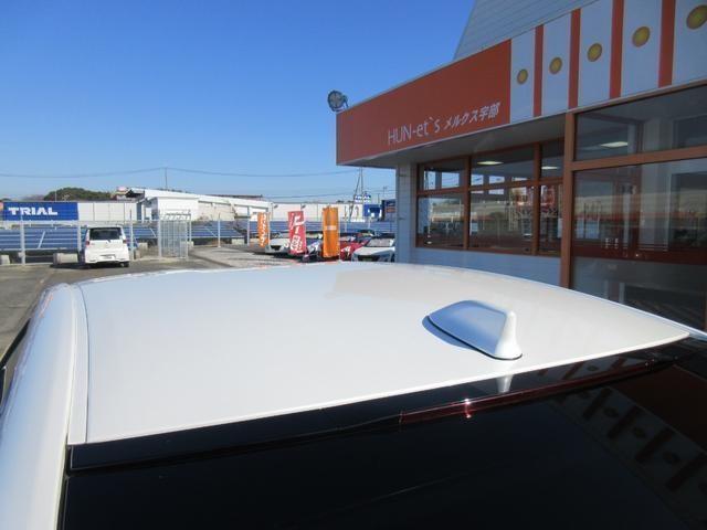 carousel-main-7