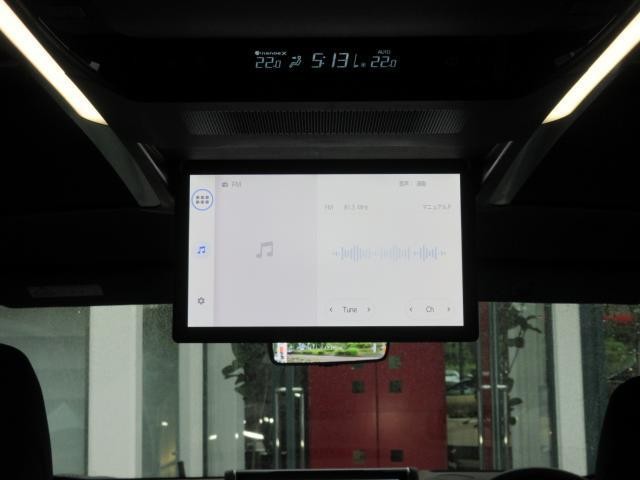 carousel-main-11