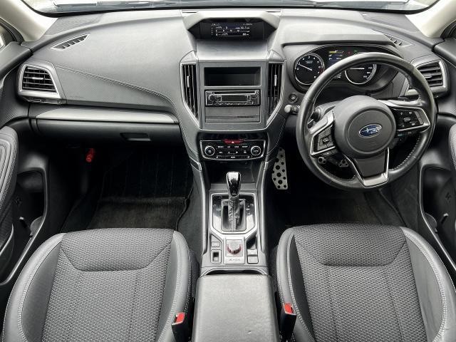 carousel-main-4