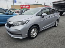 シャトル