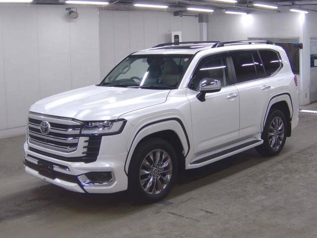carousel-main-4
