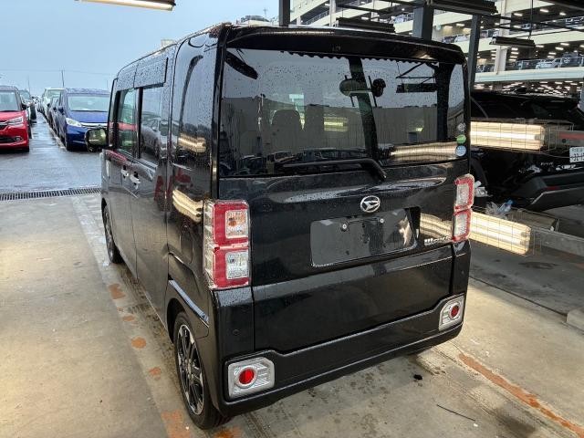 中古車カーリース ダイハツ ウェイク 2019年式 ブラック 走行距離
