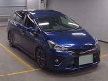 プリウス α