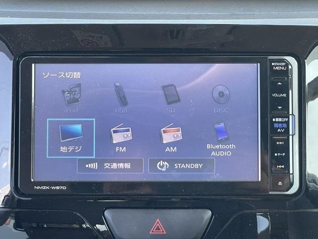 carousel-main-7