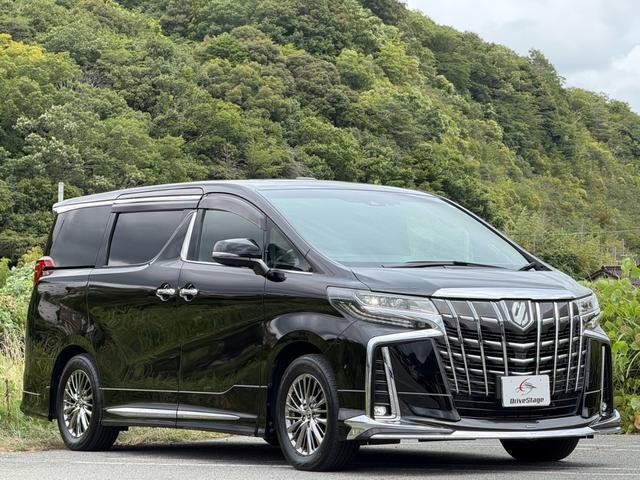 carousel-main-9