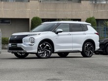 アウトランダー PHEV