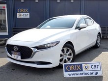 MAZDA3 セダン