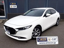 MAZDA3 セダン