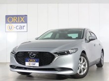 MAZDA3 セダン