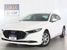 MAZDA3 セダン