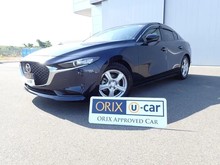 MAZDA3 セダン