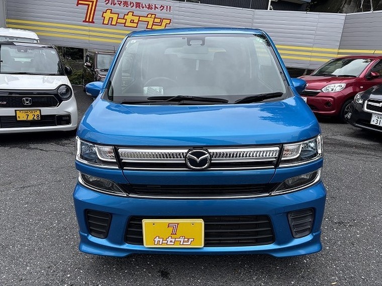 carousel-main-4
