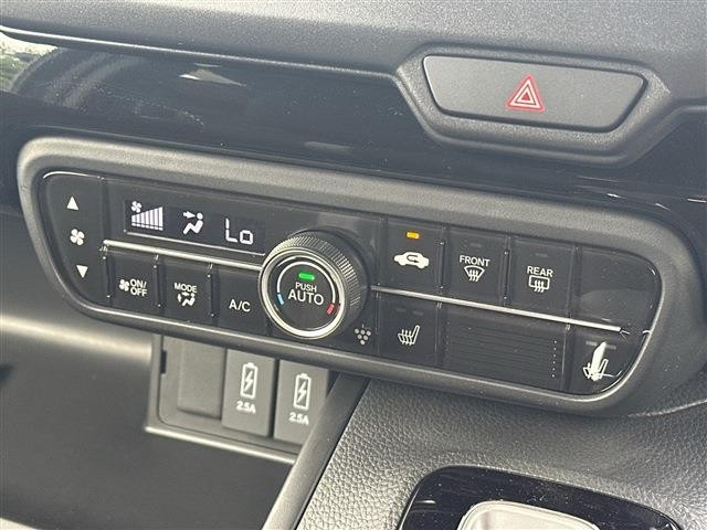 carousel-main-8